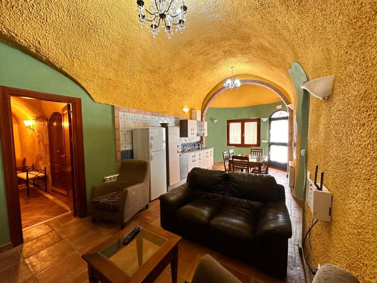 Apartamento Cuevas La Granja Benalúa de Guadix