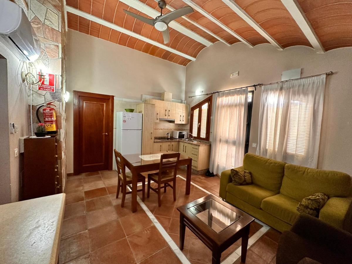 Apartment Cuevas La Granja Benalua de Guadix
